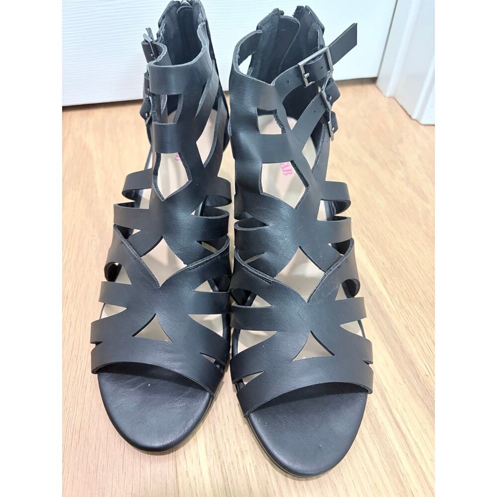 JustFAB Sandals